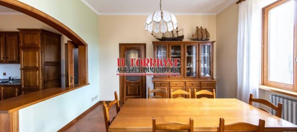 3 bedrooms Villa in Pescia, Italy No. 258901 7