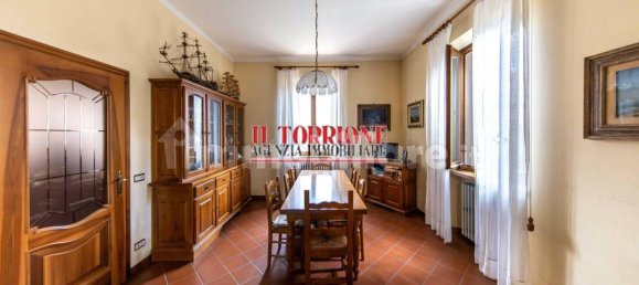3 bedrooms Villa in Pescia, Italy No. 258901 5