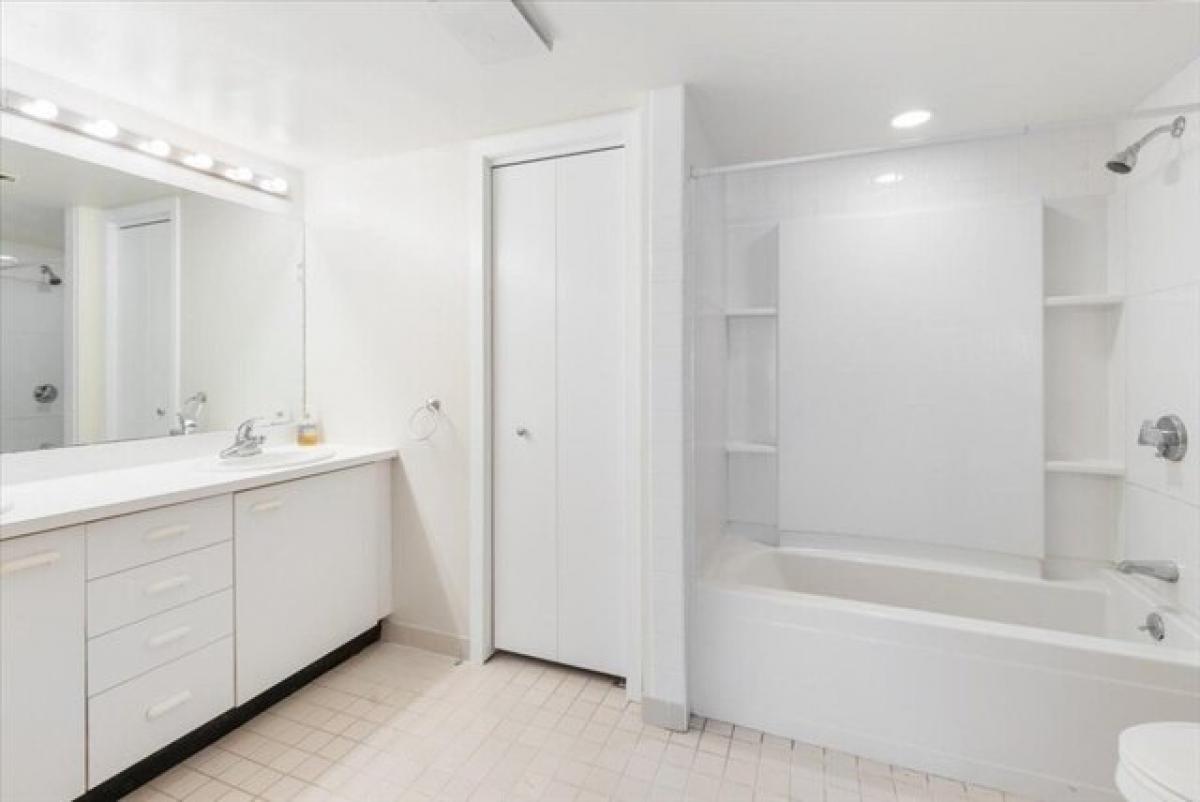 2 bedrooms House in Woburn, USA No. 372494