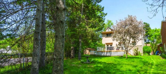 5 bedrooms House in Mississauga, Canada No. 449 3