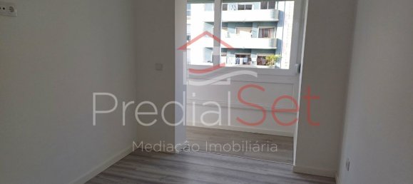 Квартира с 1 спальней в Лиссабон, Португалия № 155267 28