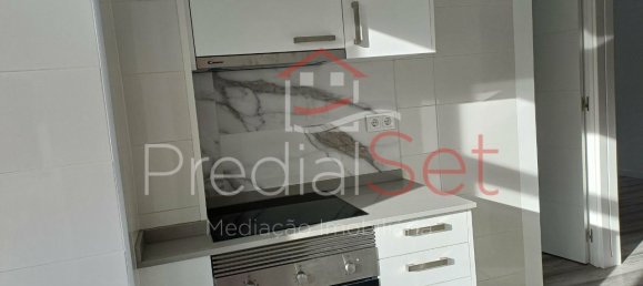 Квартира с 1 спальней в Лиссабон, Португалия № 155267 16