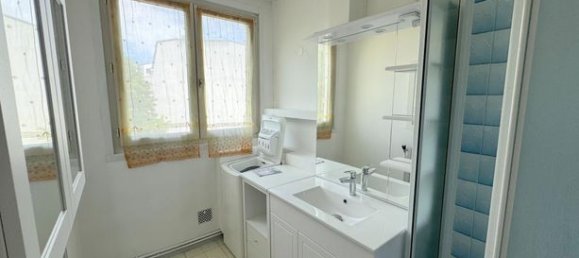 Квартира с 2 спальнями в Дранси, Франция № 363971 4