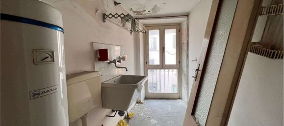 Дом с 8 комнатами в Дарфо Боарио Терме, Италия № 191582 11