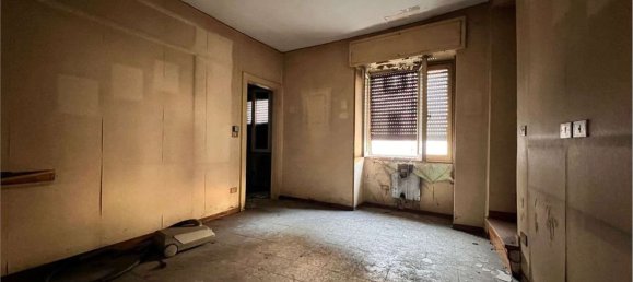 Дом с 8 комнатами в Дарфо Боарио Терме, Италия № 191582 8