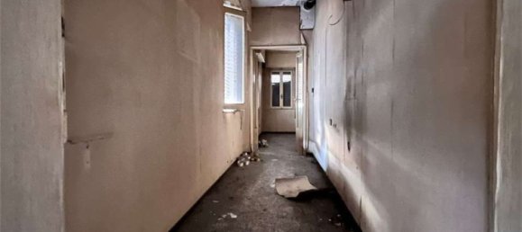 Дом с 8 комнатами в Дарфо Боарио Терме, Италия № 191582 9