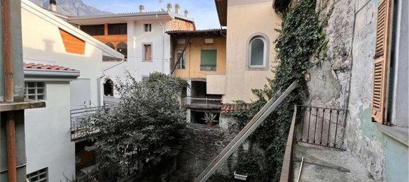 Дом с 8 комнатами в Дарфо Боарио Терме, Италия № 191582 13