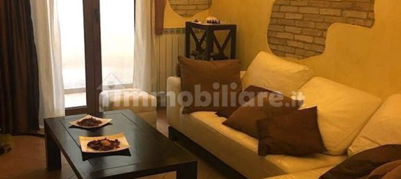 2 Schlafzimmer Haus in Capoterra, Italy, Nr. 305378 2