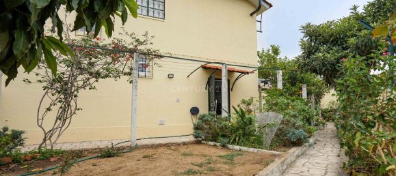 3 bedrooms House in Lisbon, Portugal No. 68939 2