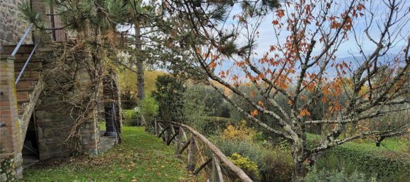 11 rooms House in Umbertide, Italy No. 22578 9