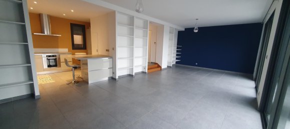 4 bedrooms Apartment in Tours, France No. 44025 4