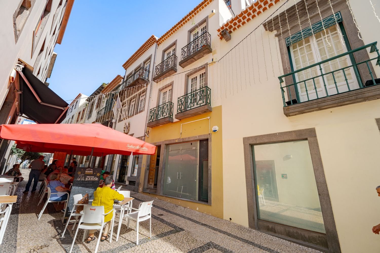  عقار تجاري في Funchal, Portugal 247متر مربع رقم 79018