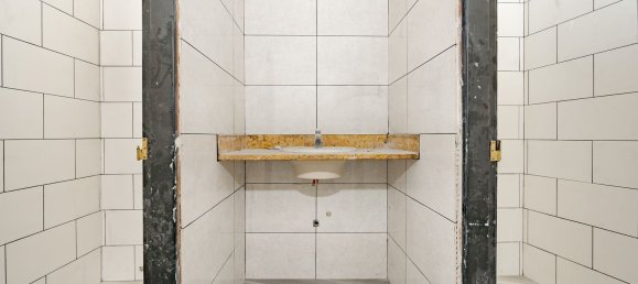 عقار تجاري في Funchal, Portugal 247متر مربع رقم 79018 16