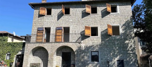 9 Schlafzimmer Gebäude in Montefiascone, Italy, Nr. 102941 10