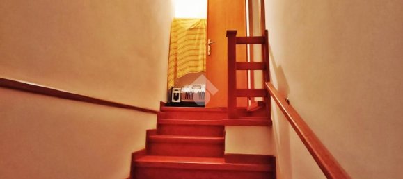 8 rooms House in Gualdo Tadino, Italy No. 79744 21