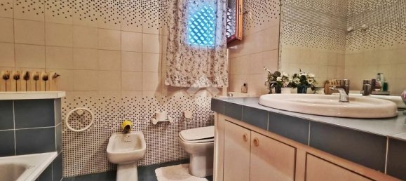 8 rooms House in Gualdo Tadino, Italy No. 79744 20