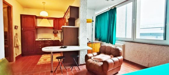8 rooms House in Gualdo Tadino, Italy No. 79744 14