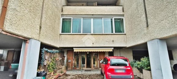 8 rooms House in Gualdo Tadino, Italy No. 79744 31