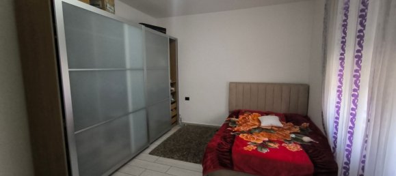 3 rooms Apartment in Crema, Italy No. 208985 15