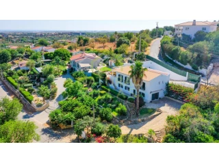 3 bedrooms House in Loule, Portugal No. 118196