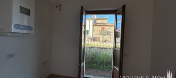 2 bedrooms Villa in Cetona, Italy No. 174179 3