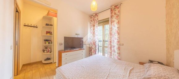 Квартира с 2 спальнями в Рим, Италия № 301217 22