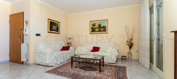 2 Schlafzimmer Wohnung in Carlentini, Italy, Nr. 351620 11