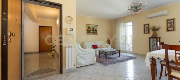 2 Schlafzimmer Wohnung in Carlentini, Italy, Nr. 351620 8