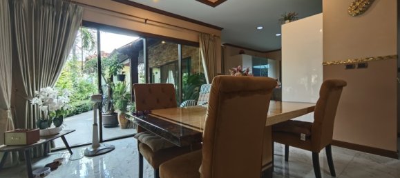 Moradia T3 em Pattaya, Thailand N.º 69942 3