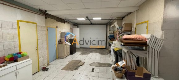 Casa de 3 dormitorios en Saint-Bonnet-le-Chateau, France No. 189785 5