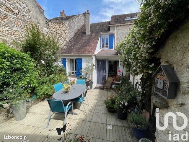 3 bedrooms Townhouse in Nemours, France No. 166828