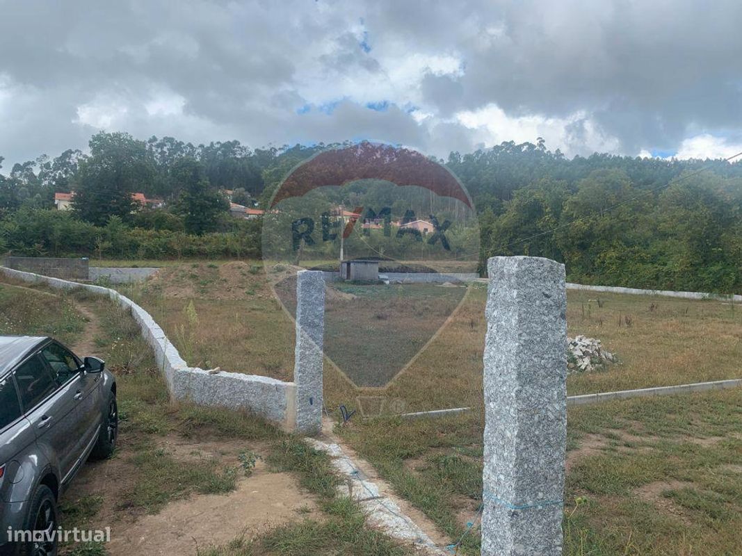 9 bedrooms House in Guimaraes, Portugal No. 36587