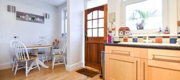  House in Glossop, United Kingdom No. 2798 12