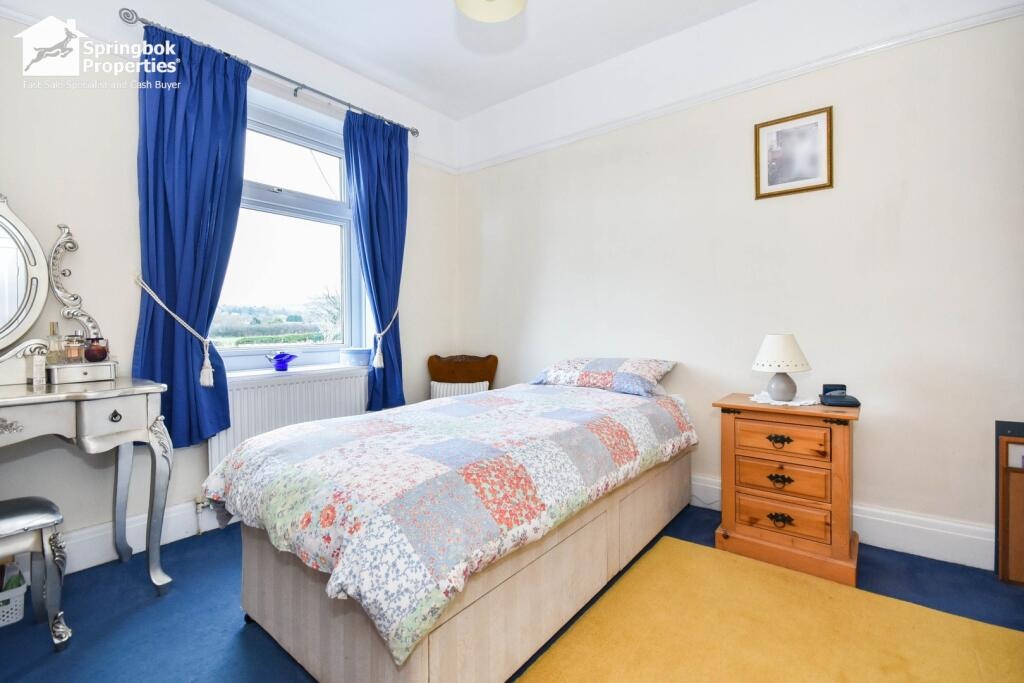  House in Glossop, United Kingdom No. 2798