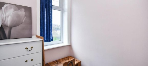  House in Glossop, United Kingdom No. 2798 3