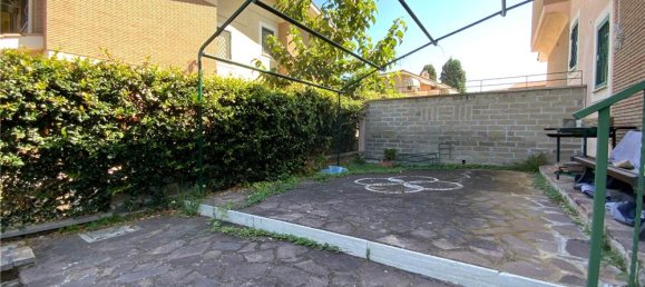 3 Schlafzimmer Villa in Anzio, Italy, Nr. 282261 6