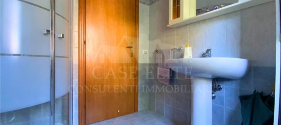 3 Schlafzimmer Villa in Anzio, Italy, Nr. 282261 30