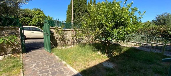 3 Schlafzimmer Villa in Anzio, Italy, Nr. 282261 3