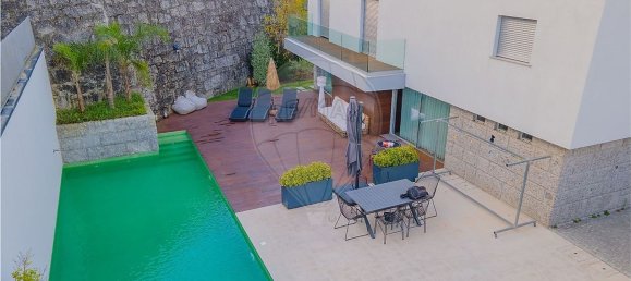 3 bedrooms House in Felgueiras, Portugal No. 18372 5