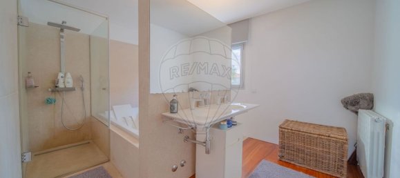 3 bedrooms House in Felgueiras, Portugal No. 18372 14