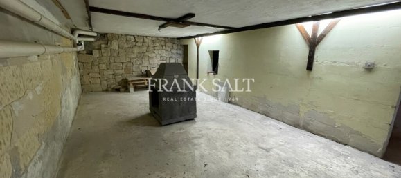  مبنى تجاري في Naxxar, Malta 131متر مربع رقم 12442 2