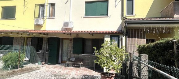 2 bedrooms House in Piove di Sacco, Italy No. 291640 22