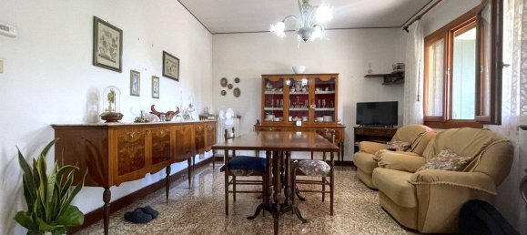 2 bedrooms House in Piove di Sacco, Italy No. 291640 9