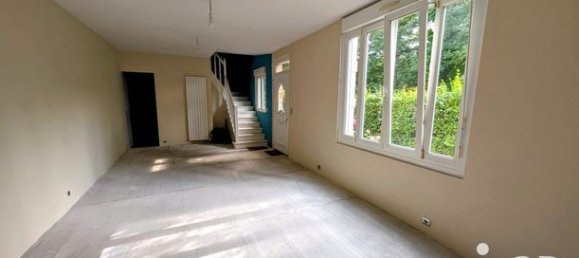 3 Schlafzimmer Haus in Parmain, France, Nr. 301786 7