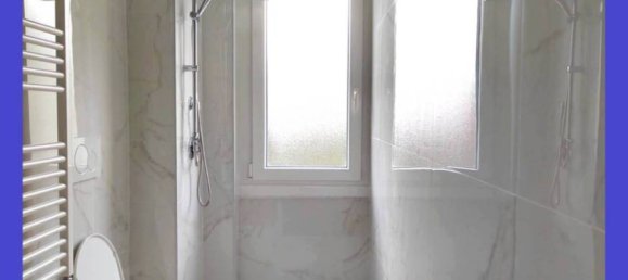 1 bedroom Apartment in Milan, Italy No. 374345 2