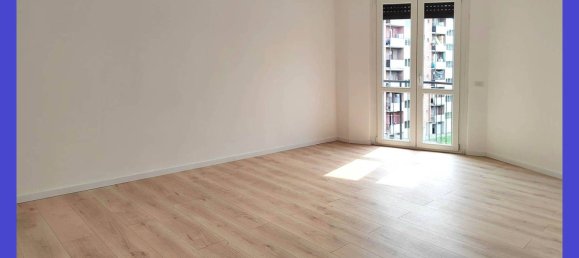 1 bedroom Apartment in Milan, Italy No. 374345 16