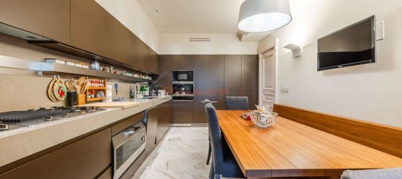 7 غرف نوم بانتهاوس في Milan, Italy رقم 381449 2