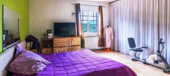 5 bedrooms House in Occitanie, France No. 312286 9