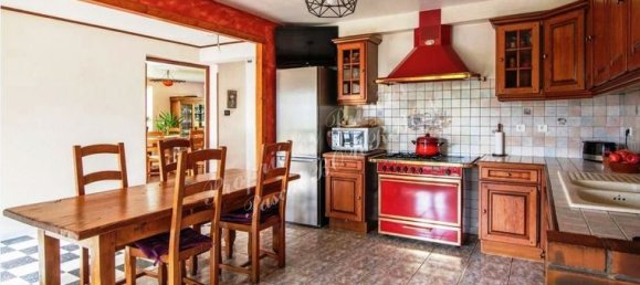 5 bedrooms House in Occitanie, France No. 312286 2