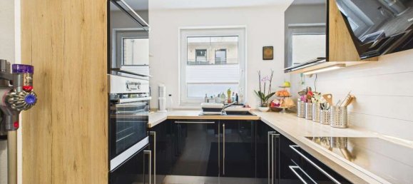 4 bedrooms Townhouse in Dusseldorf, Germany No. 295870 11